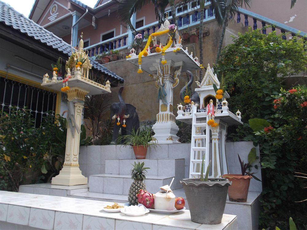 Oyo 851 On Hill Residence Patong Ngoại thất bức ảnh