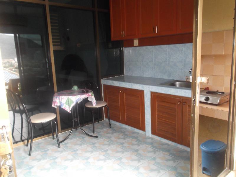 Oyo 851 On Hill Residence Patong Ngoại thất bức ảnh