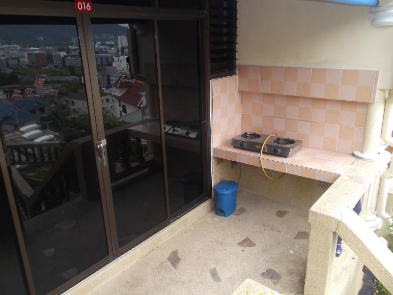 Oyo 851 On Hill Residence Patong Ngoại thất bức ảnh
