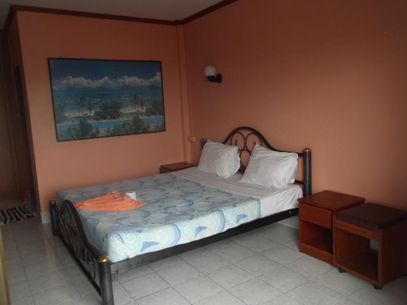 Oyo 851 On Hill Residence Patong Ngoại thất bức ảnh
